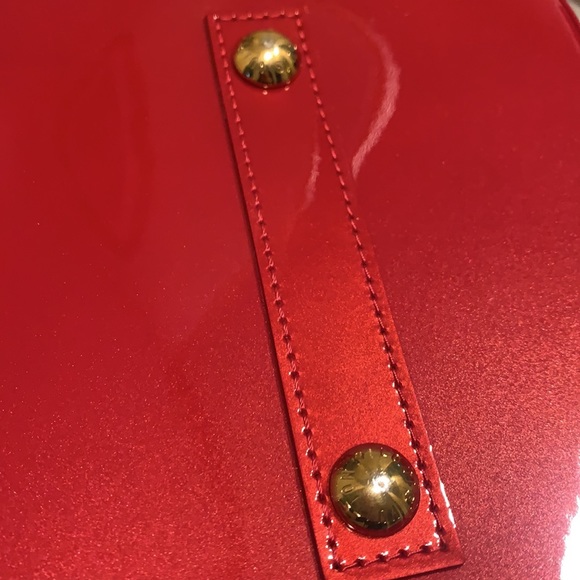 Authentic Louis Vuitton Red Vernis Alma Bag Purse. - Picture 12 of 12
